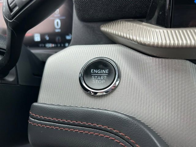 Used 2025 Ford Explorer Active w/ Active Comfort Package AWD/4WD image 28