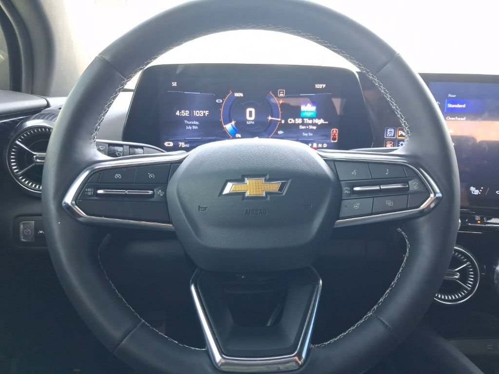 Used 2024 Chevrolet Blazer EV LT AWD/4WD image 33