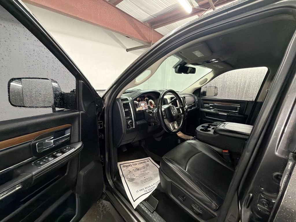 Used 2017 RAM 2500 Laramie AWD/4WD image 10