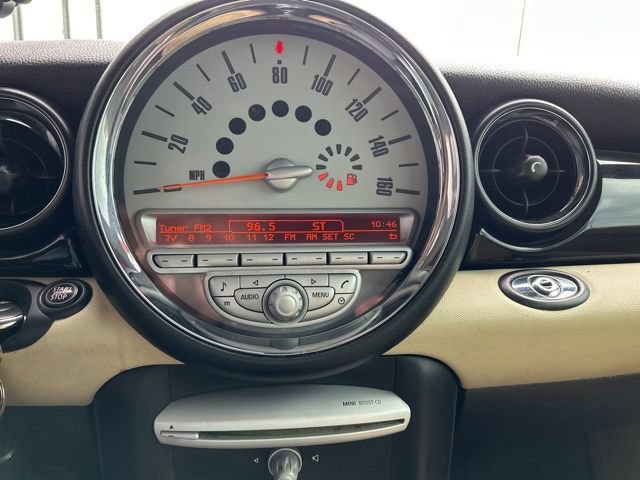 Used 2009 MINI Cooper Convertible FWD image 3