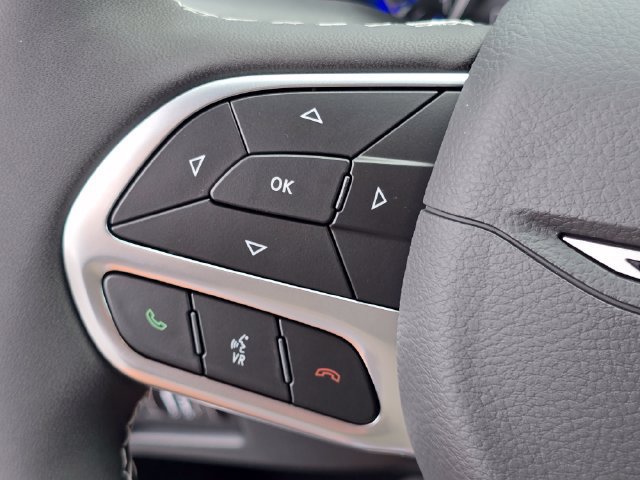 New 2027 Chrysler Pacifica LX FWD image 16