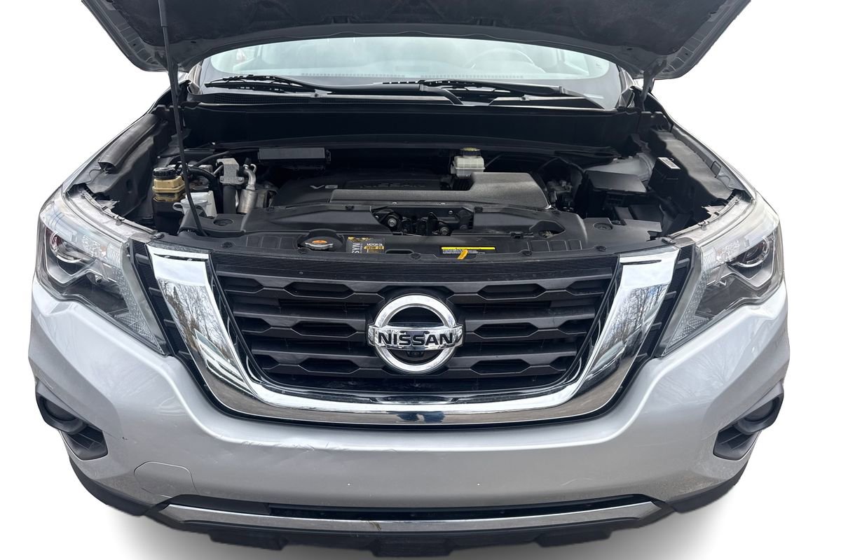 Used 2020 Nissan Pathfinder SL FWD image 23