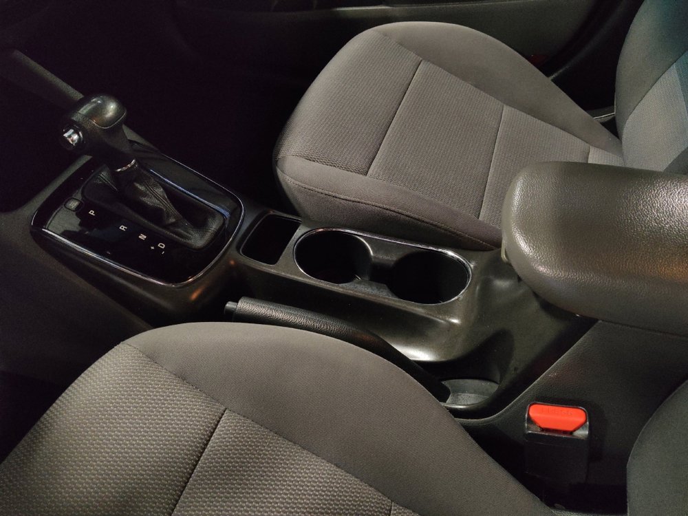 Used 2017 Kia Forte LX image 26