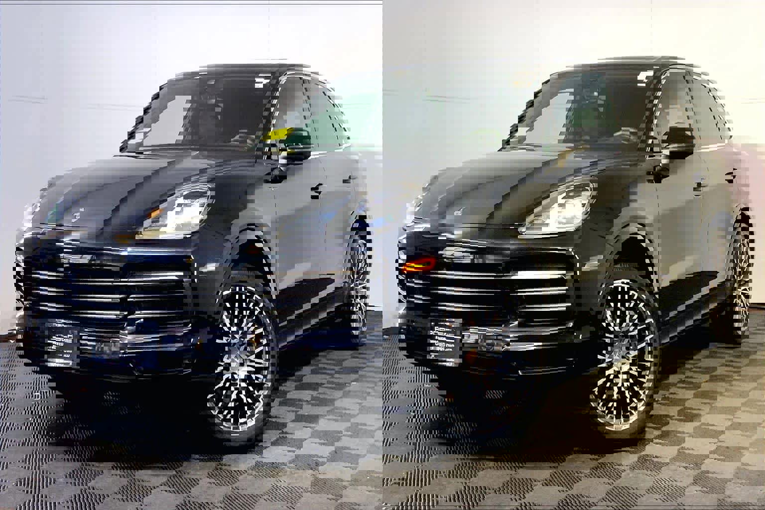 Certified 2022 Porsche Cayenne