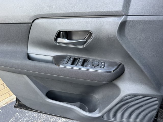 New 2026 Nissan Kicks S FWD image 9