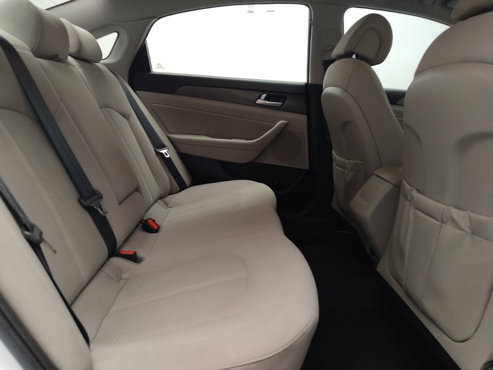 Used 2017 Hyundai Sonata Sport FWD image 19