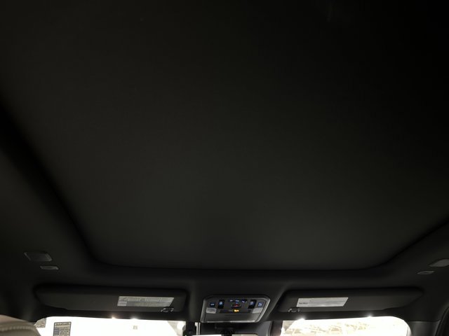 Used 2024 Toyota Sequoia Capstone AWD/4WD image 27