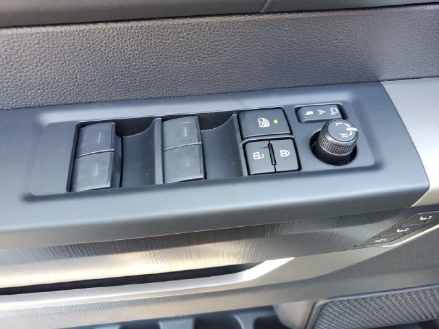 New 2026 Toyota Tundra Platinum AWD/4WD image 17