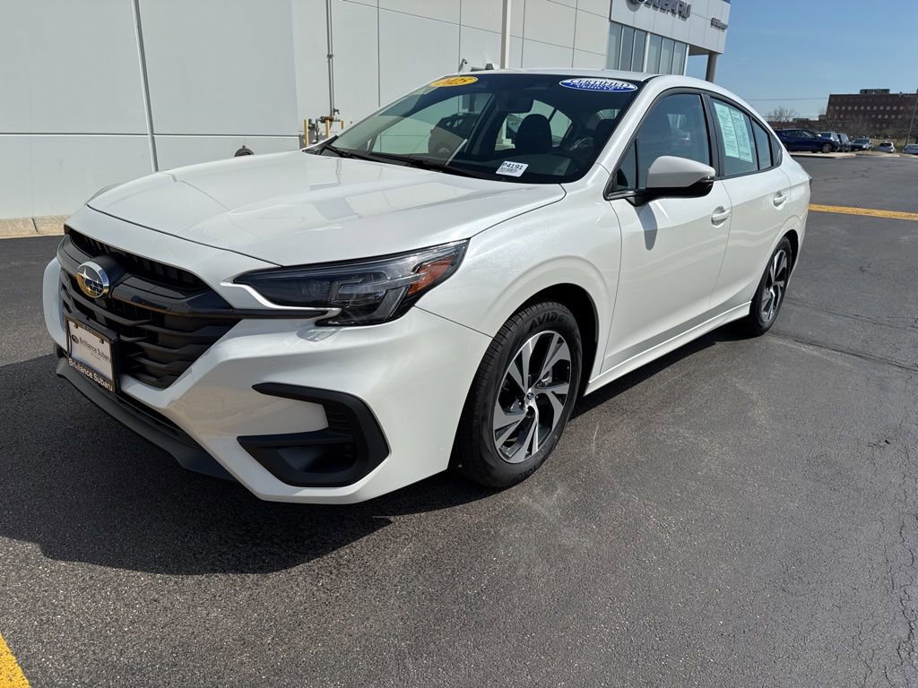 Used 2025 Subaru Legacy Premium image 7