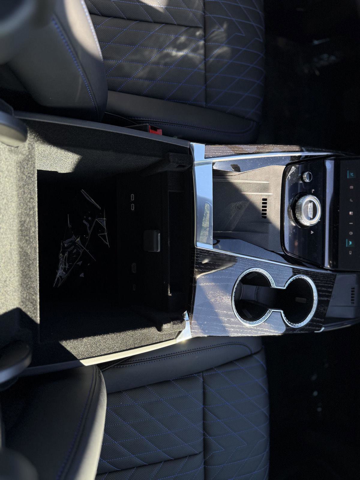 New 2026 Cadillac Escalade IQL Luxury image 24