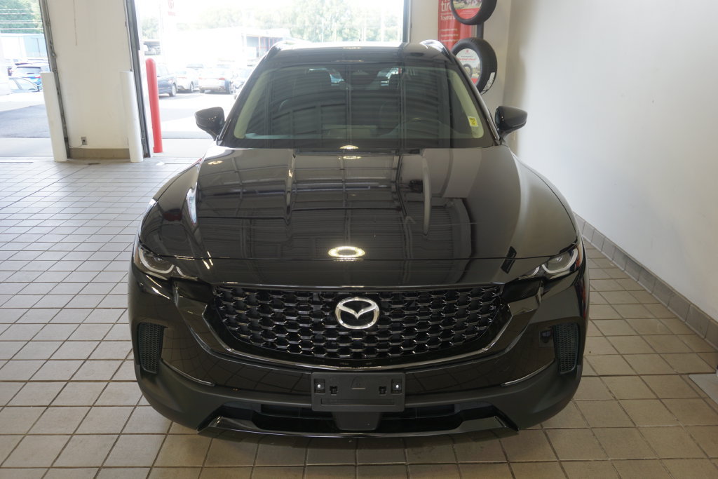 Used 2025 MAZDA CX-50 AWD 2.5 Hybrid w/ Premium Pkg image 15