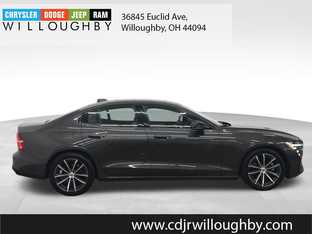 Used 2024 Volvo S60 B5 Core w/ Climate Package image 4