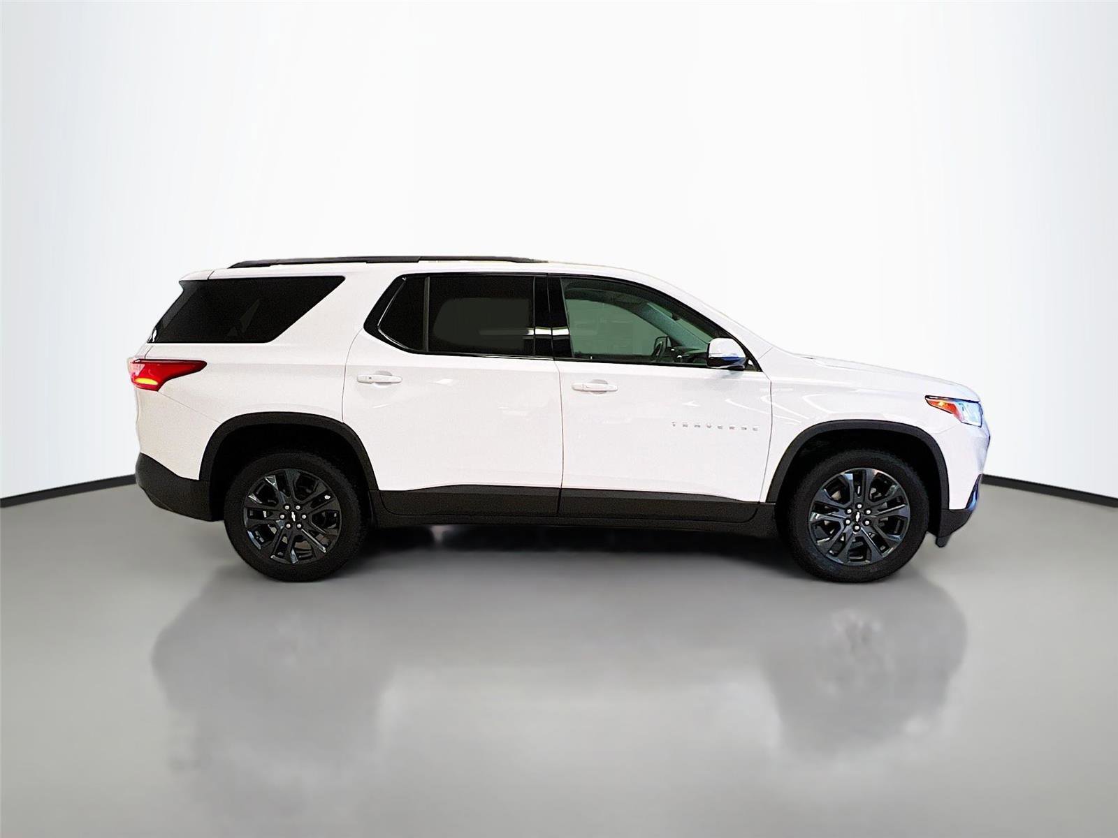 Used 2020 Chevrolet Traverse RS image 43