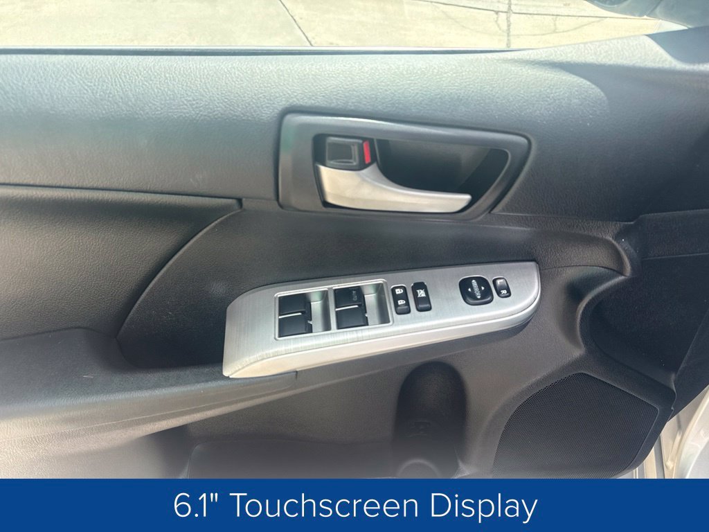 Used 2014 Toyota Camry SE FWD image 8