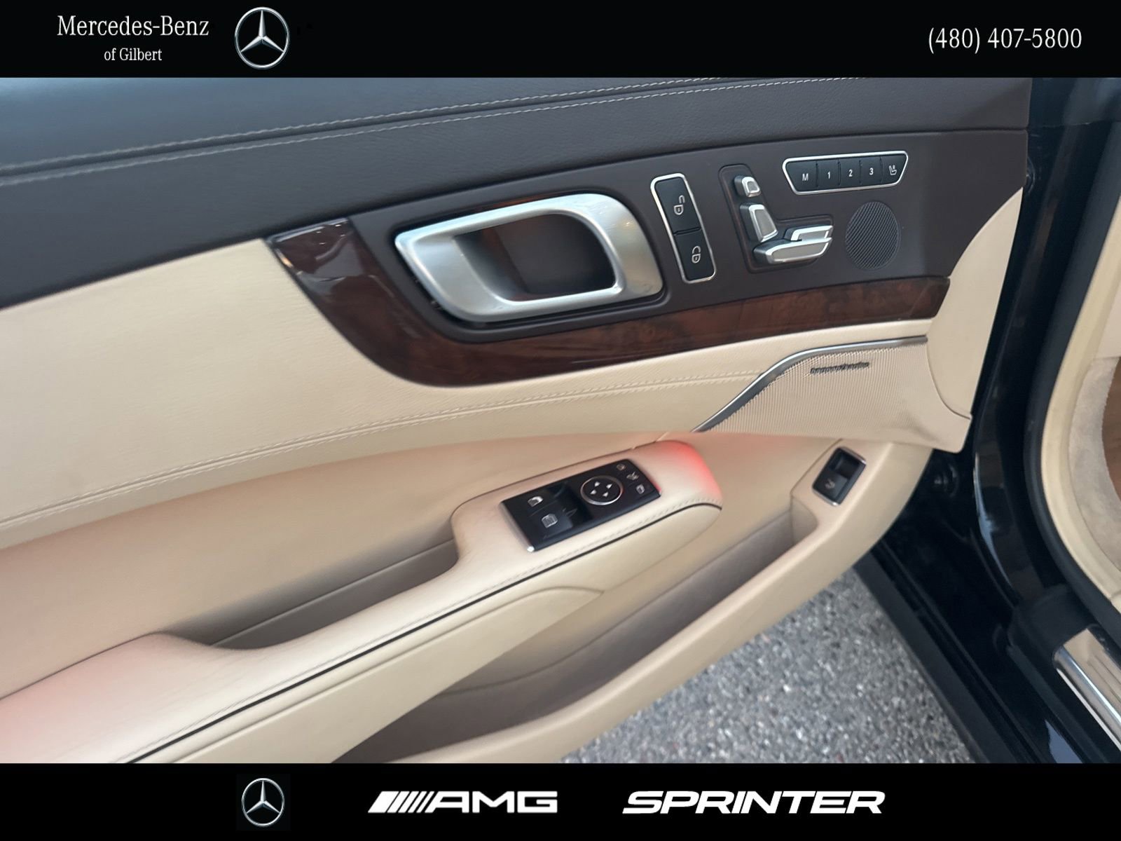 Used 2016 Mercedes-Benz SL 550 image 16