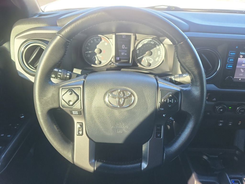 Used 2018 Toyota Tacoma TRD Off-Road image 15
