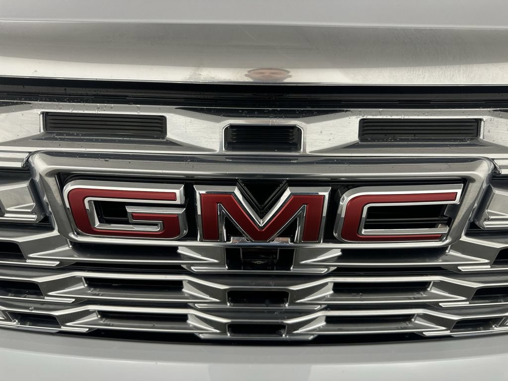 New 2027 GMC Terrain Denali w/ LPO, Floor Liner Package AWD/4WD image 32