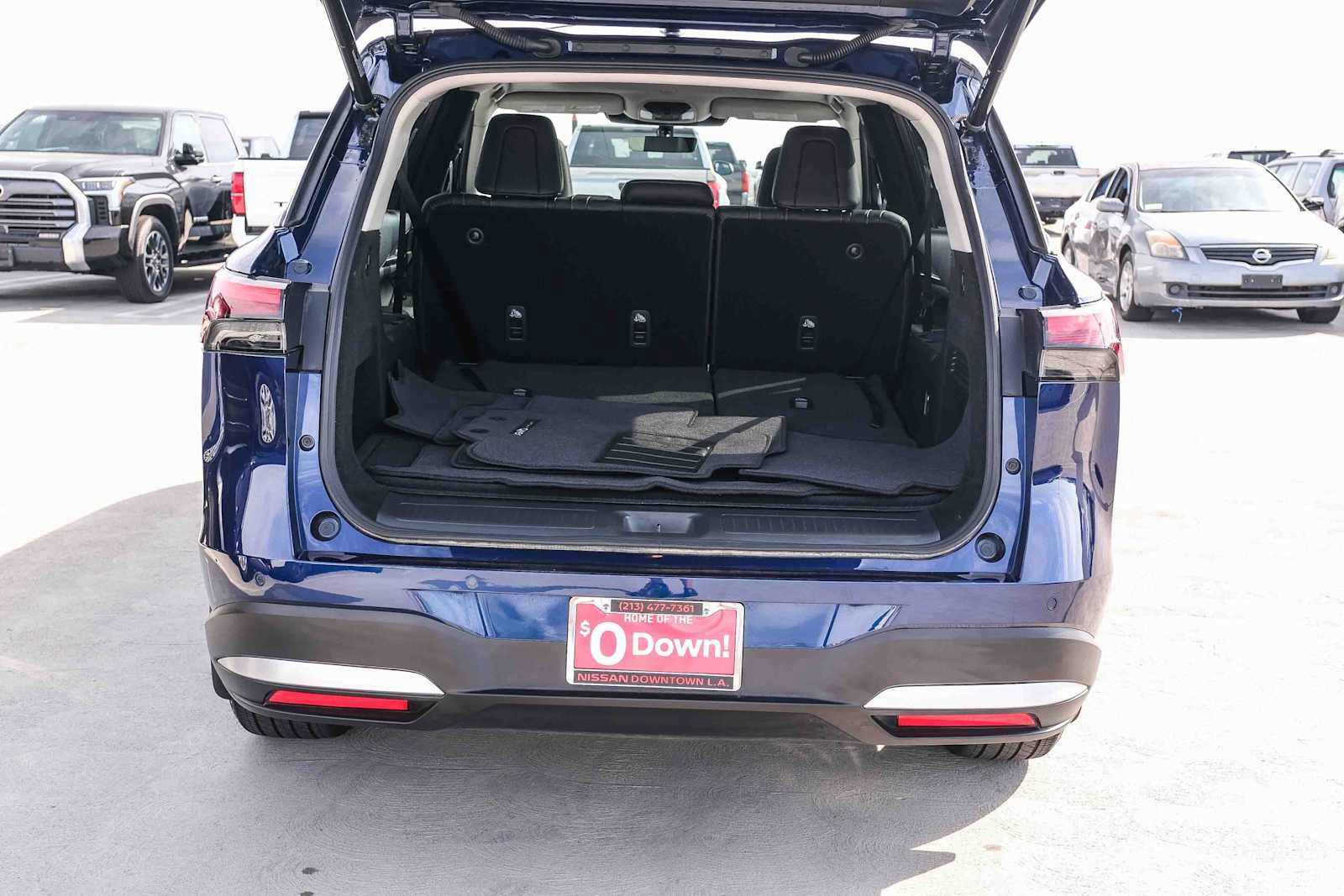 Used 2026 INFINITI QX60 Pure w/ Cargo Package FWD image 27