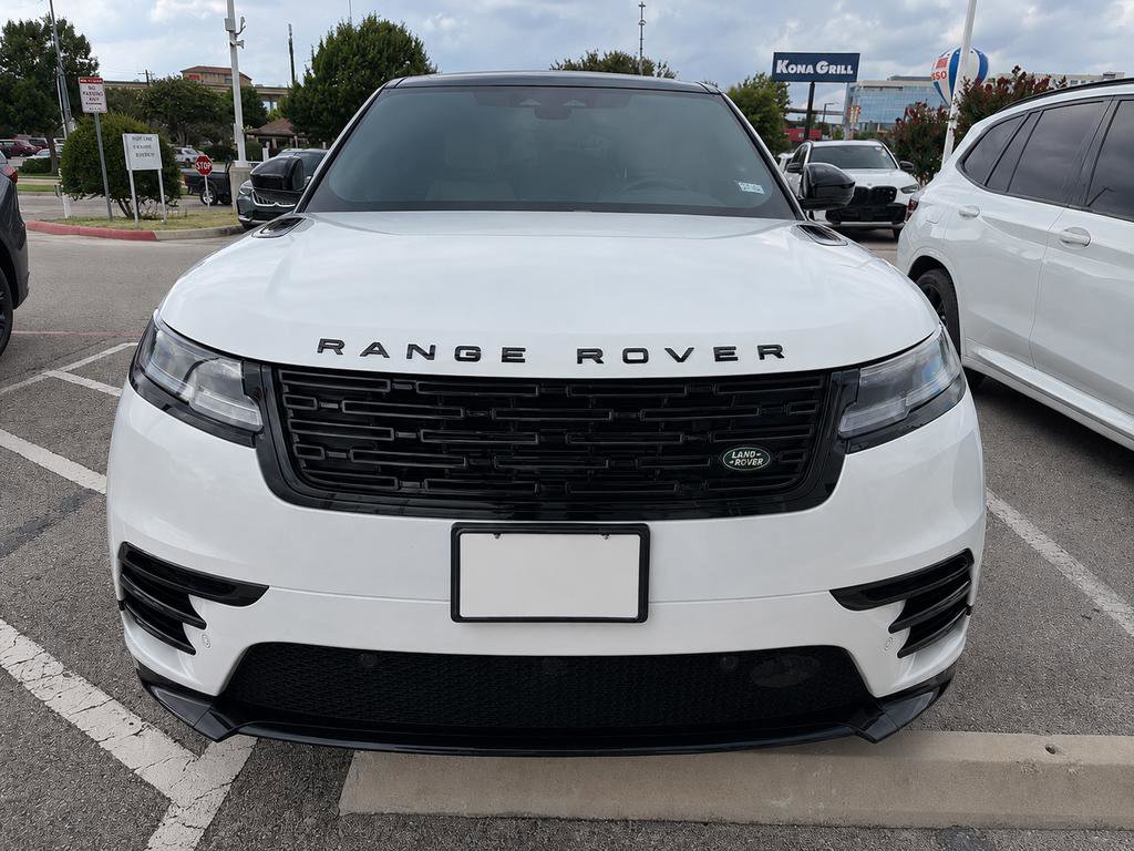 Used 2025 Land Rover Range Rover Velar Dynamic SE AWD/4WD image 6