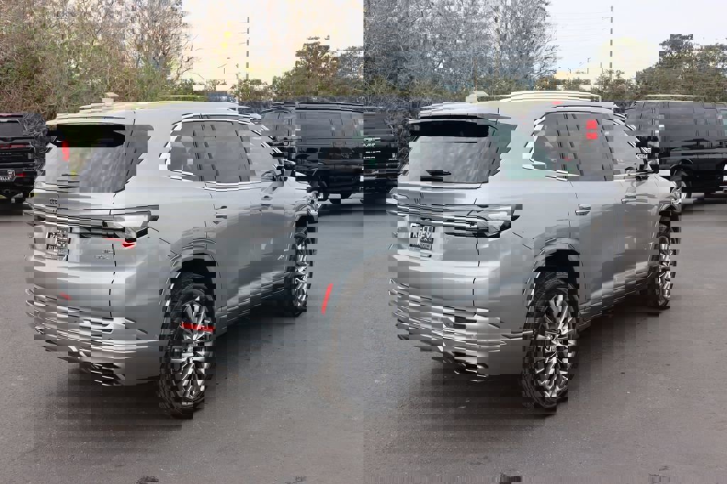 New 2026 Buick Enclave Avenir w/ Super Cruise Package image 5