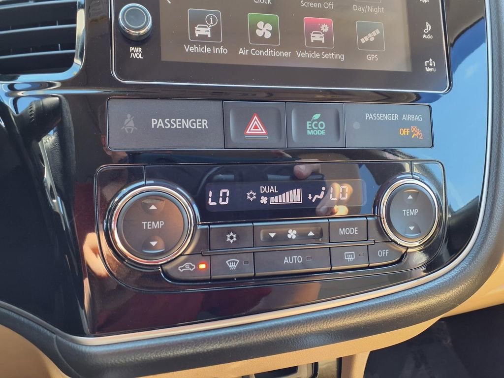 Used 2018 Mitsubishi Outlander GT image 9