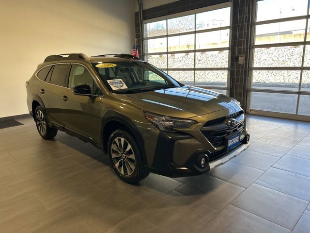 Used 2025 Subaru Outback Limited image 11