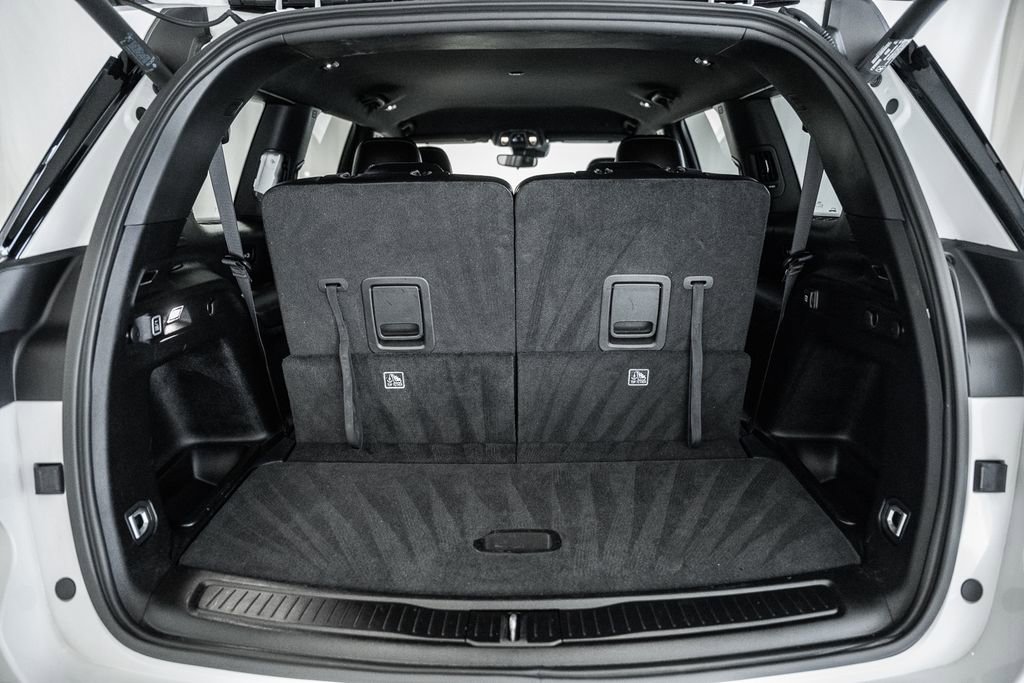 Used 2024 Jeep Grand Cherokee L Limited image 13