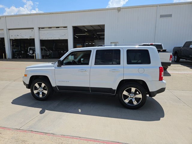 Used 2016 Jeep Patriot High Altitude FWD image 8