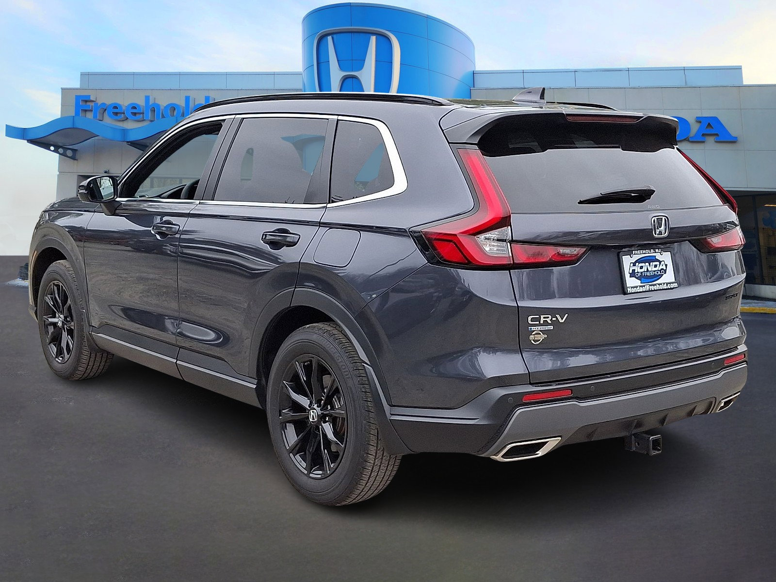 Certified 2024 Honda CR-V Sport-L image 5