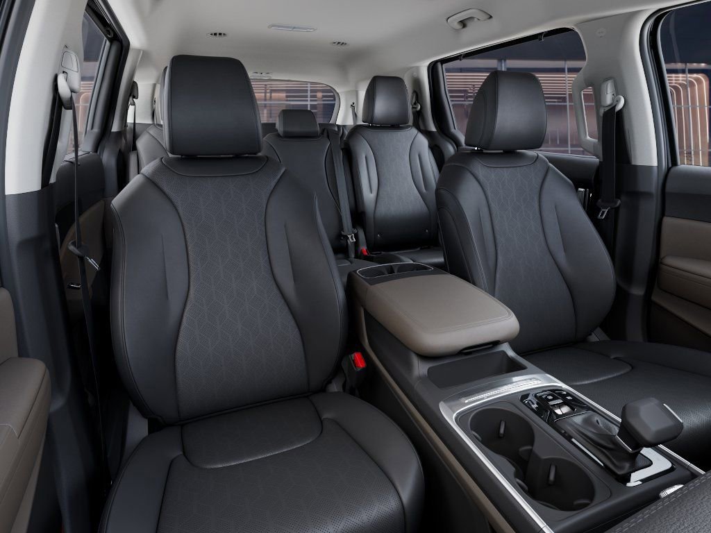 New 2026 Kia Carnival EX image 15