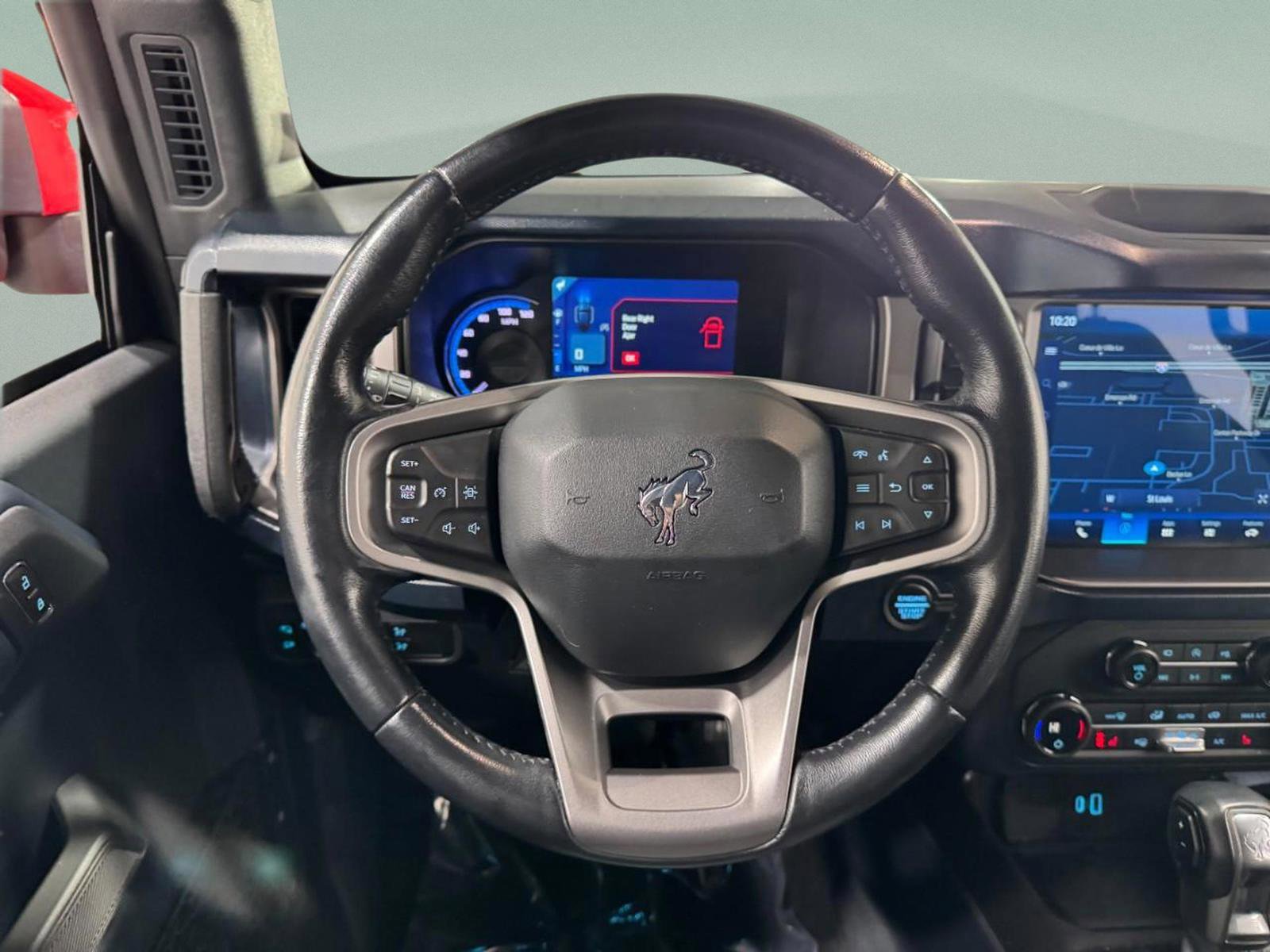 Used 2021 Ford Bronco Outer Banks image 12