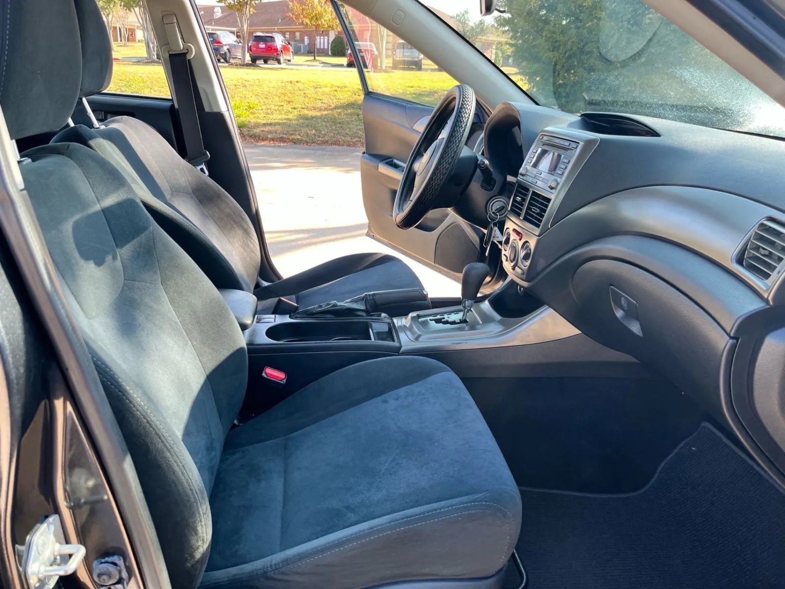 Used 2011 Subaru Impreza 2.5i AWD/4WD image 18