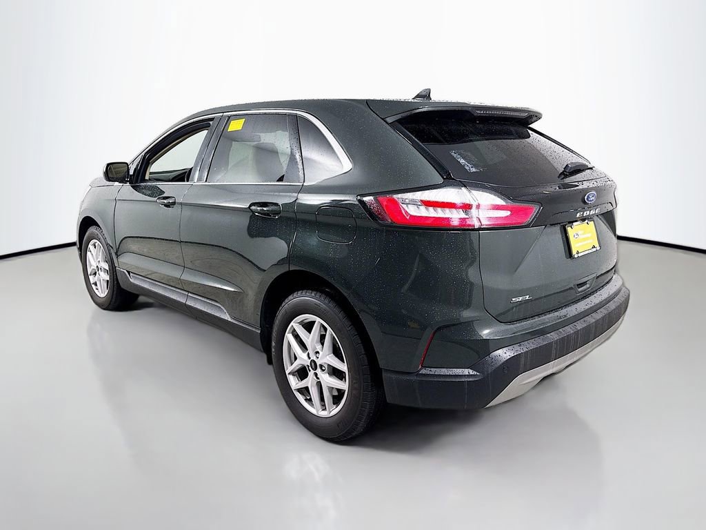 Certified 2024 Ford Edge SEL w/ Convenience Package image 5
