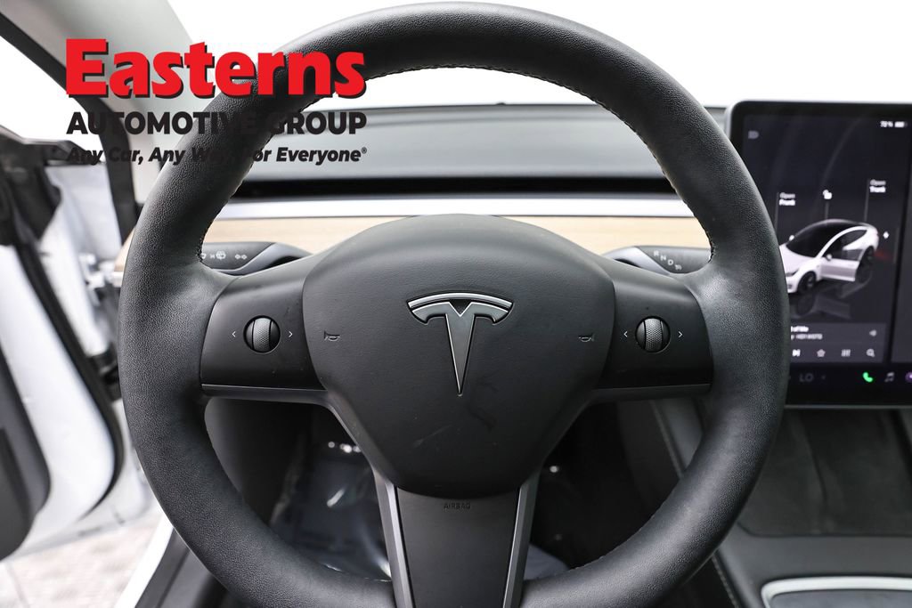Used 2023 Tesla Model 3 Standard Range image 10
