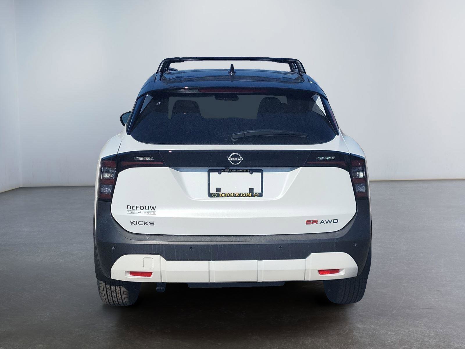 New 2026 Nissan Kicks SR w/ SR Premium Package AWD/4WD image 4