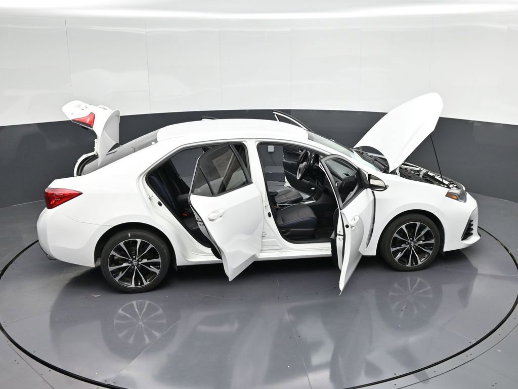 Used 2019 Toyota Corolla SE FWD image 38
