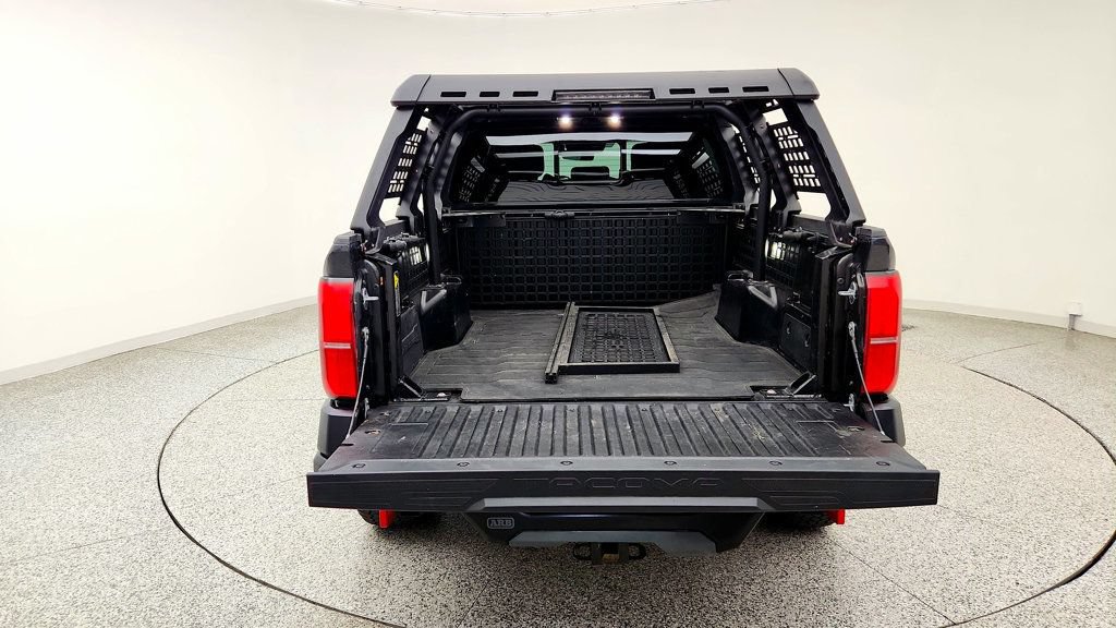 Used 2025 Toyota Tacoma 4x4 Double Cab Hybrid image 22