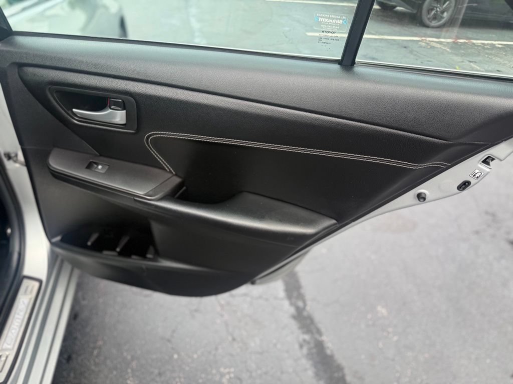 Certified 2016 Toyota Camry XLE w/ Advanced Technology Package FWD image 18