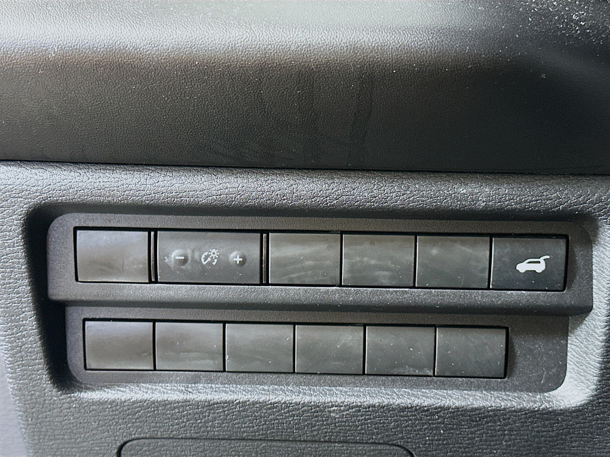 Used 2024 Mitsubishi Outlander SE AWD/4WD image 17