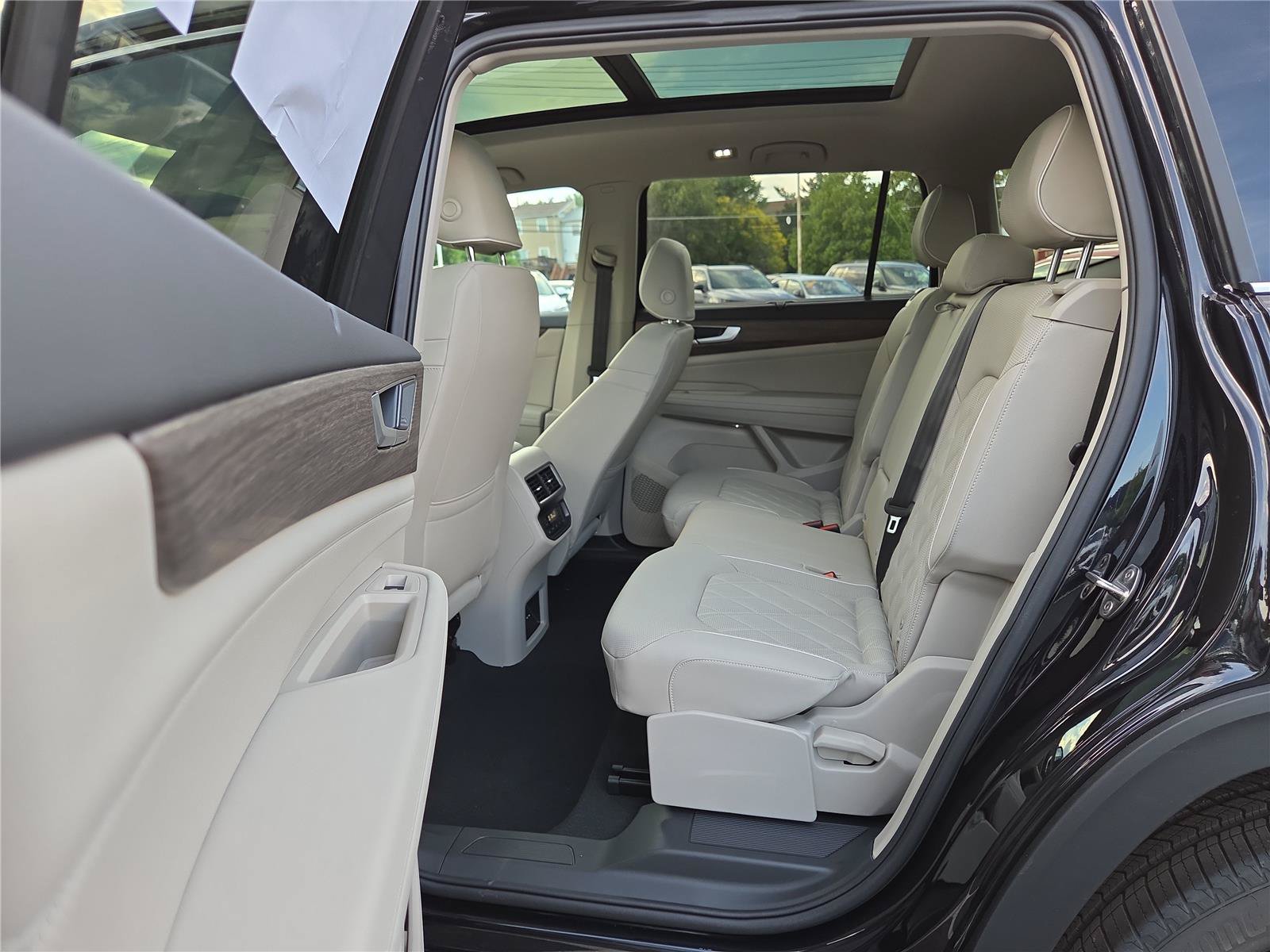 New 2026 Volkswagen Atlas SEL Premium R-Line AWD/4WD image 21