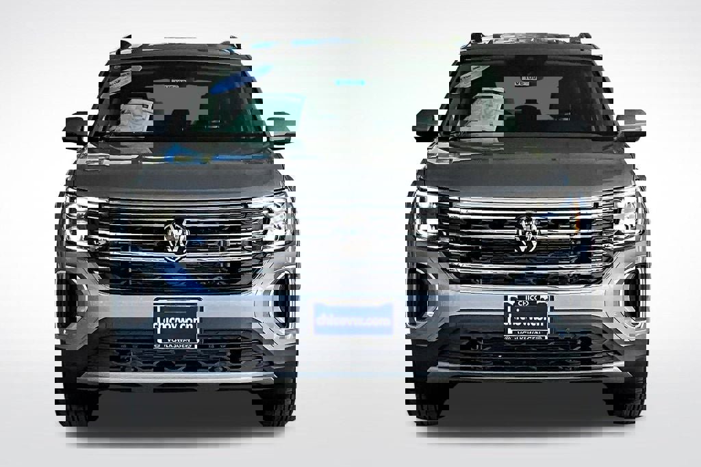 New 2026 Volkswagen Atlas SE FWD image 2