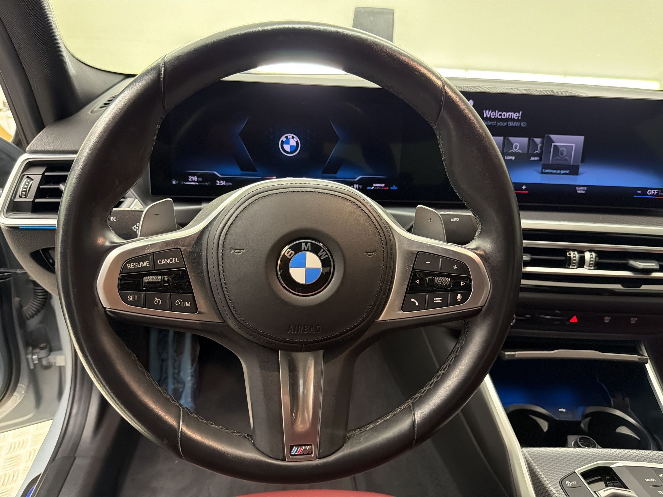 Used 2023 BMW 330i Sedan w/ M Sport Package RWD image 11