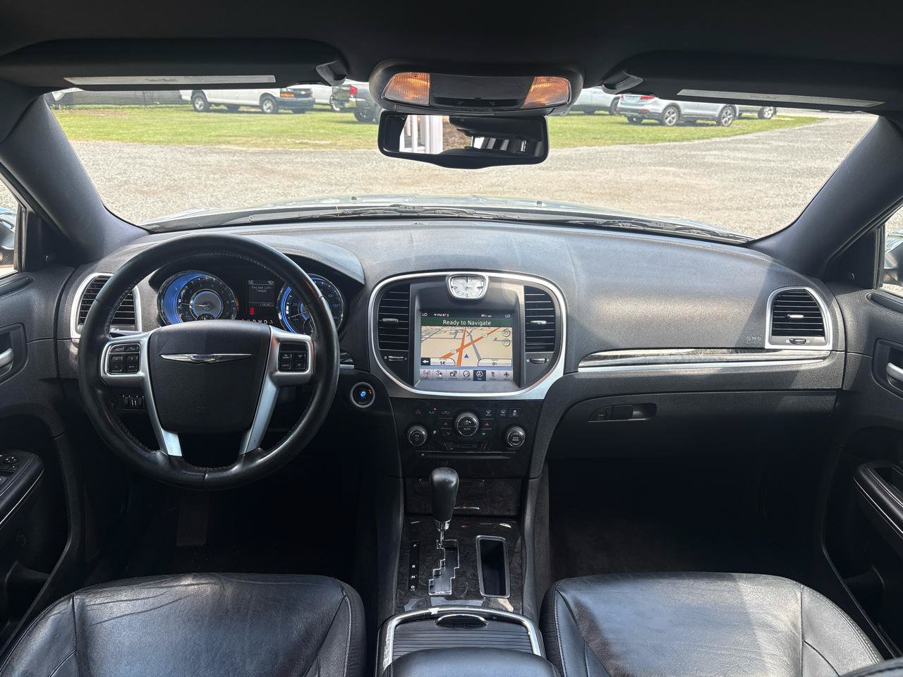 Used 2011 Chrysler 300 Limited w/ Sound Group RWD image 16