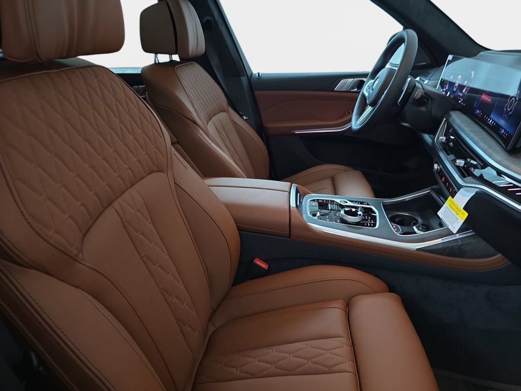 New 2027 BMW X7 M60i AWD/4WD image 9