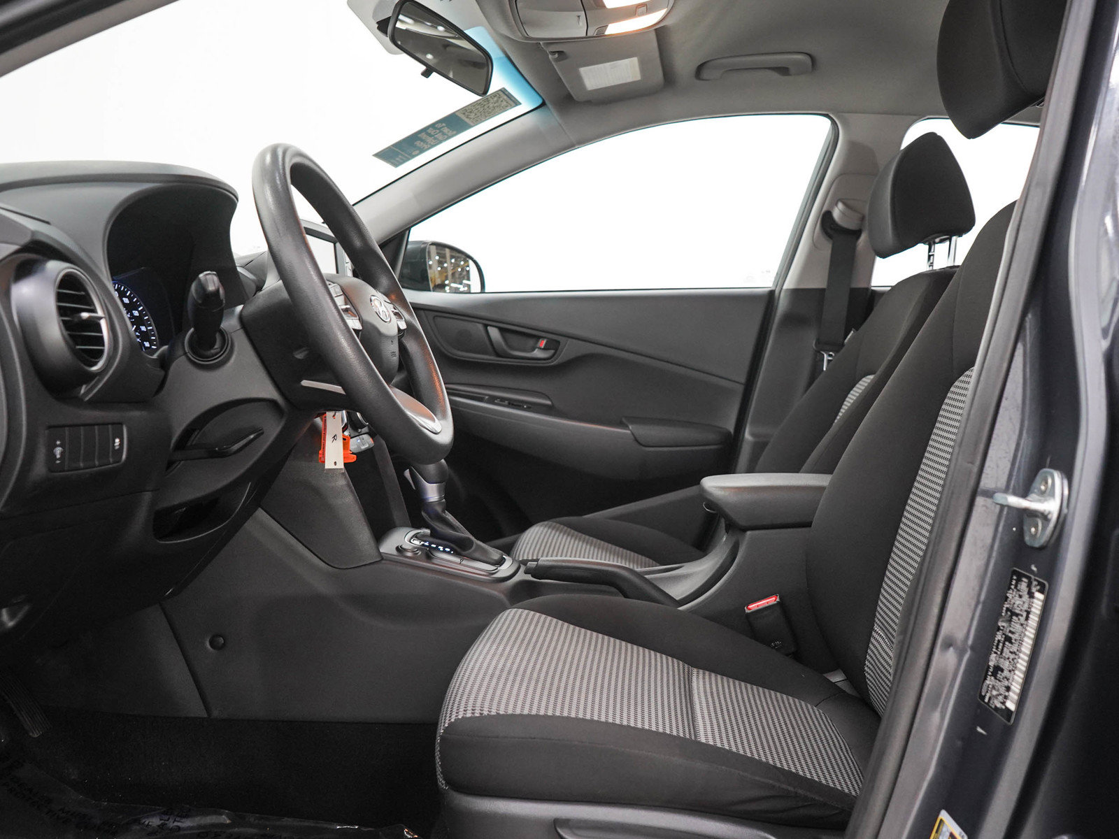 Used 2018 Hyundai Kona SE AWD/4WD image 22