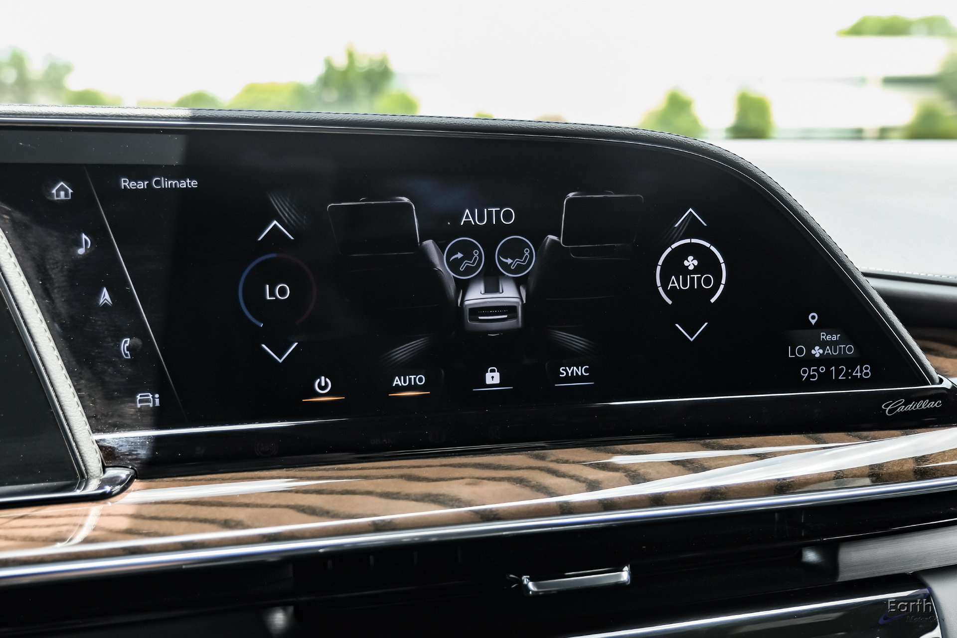 Used 2023 Cadillac Escalade Sport Platinum AWD/4WD image 74