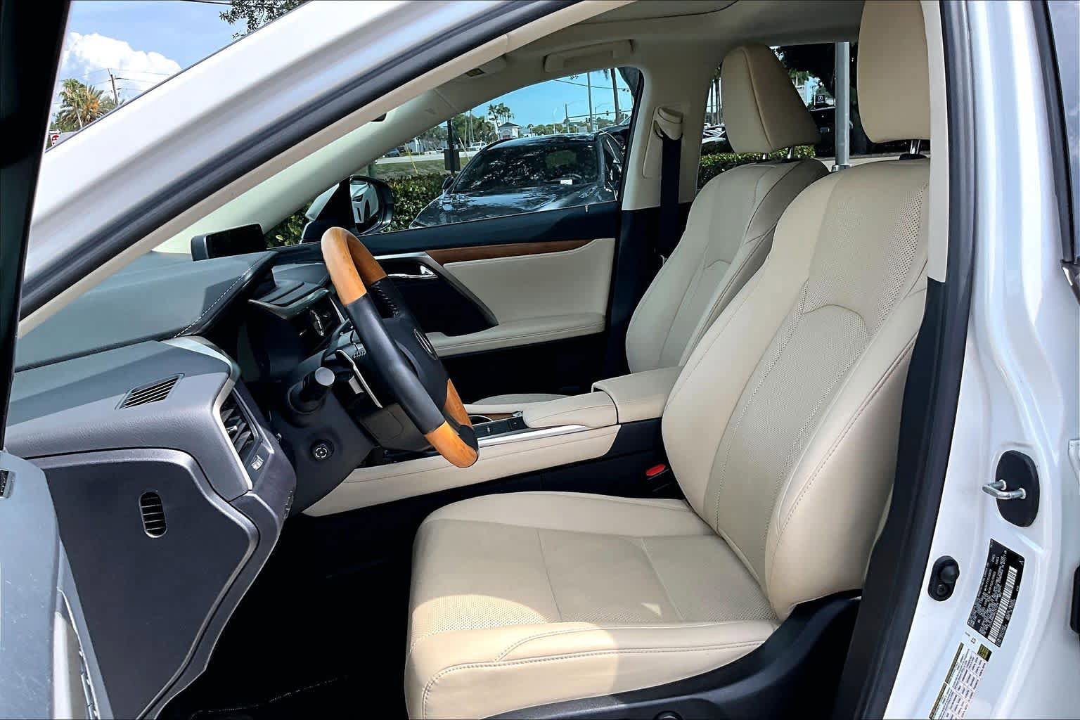 Used 2022 Lexus RX 350 FWD w/ Premium Package image 8