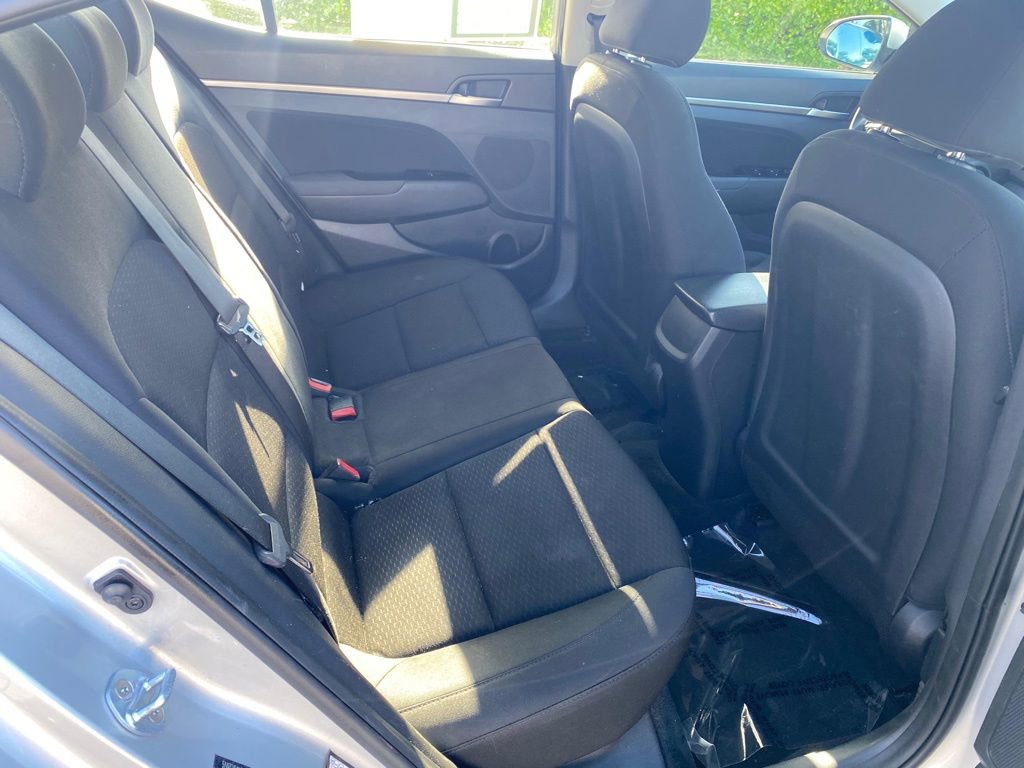 Used 2019 Hyundai Elantra SEL w/ Cargo Package FWD image 12
