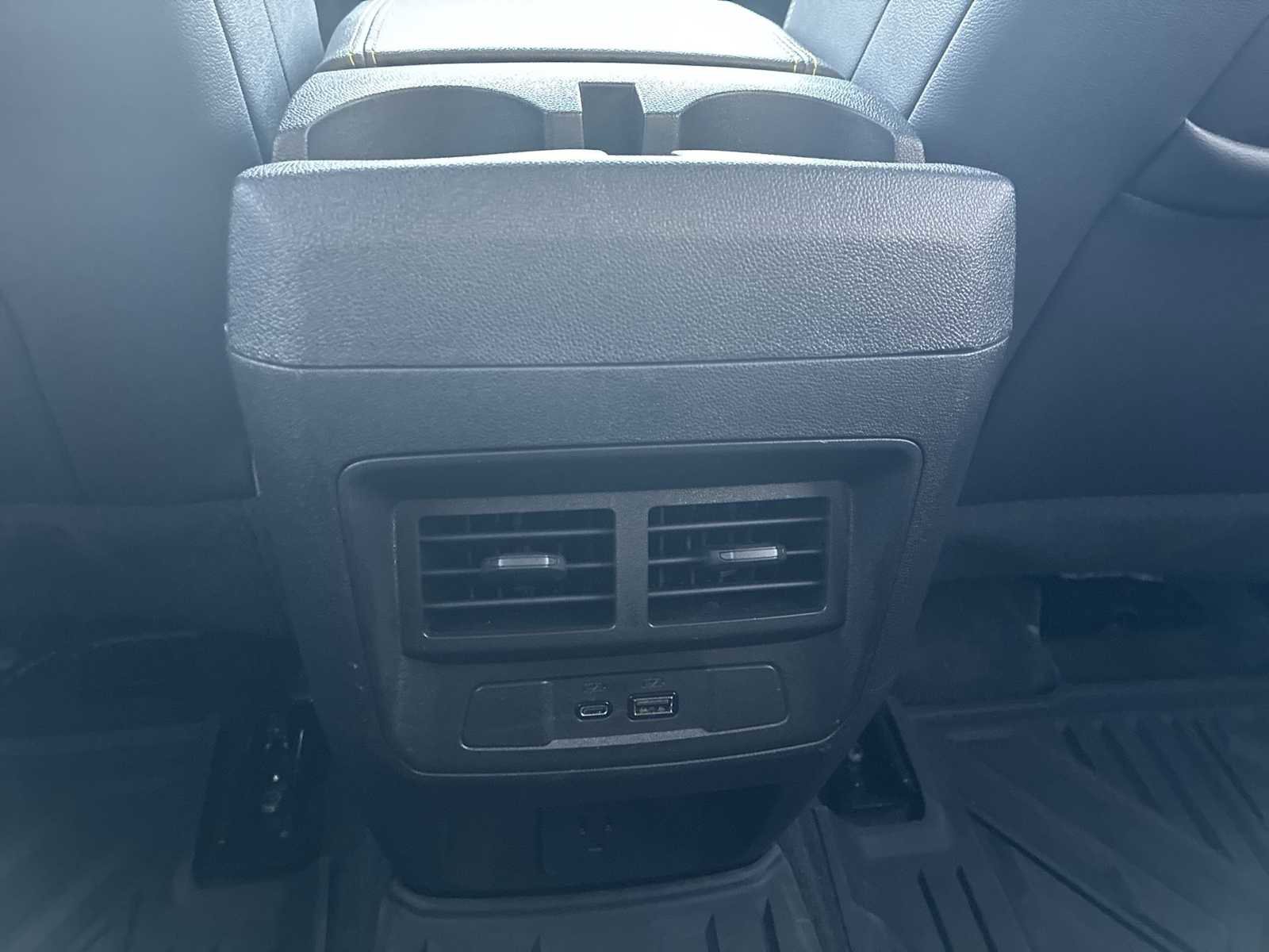 Used 2023 Chevrolet Colorado ZR2 w/ ZR2 Convenience Package III image 21