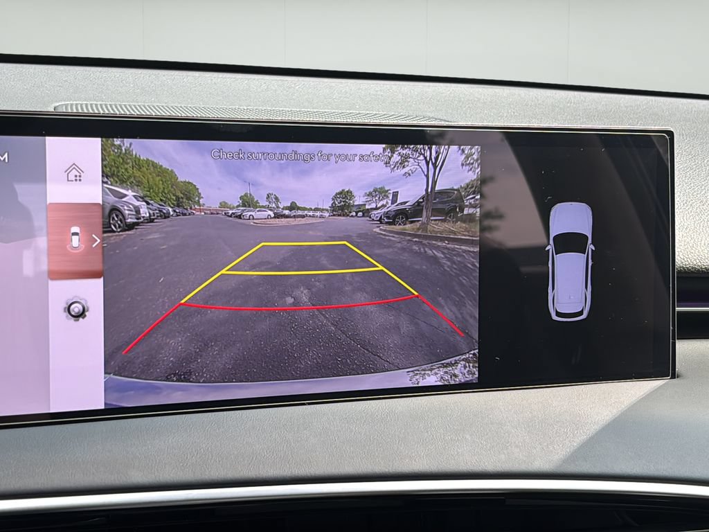 Certified 2026 Genesis GV70 2.5T AWD/4WD image 27